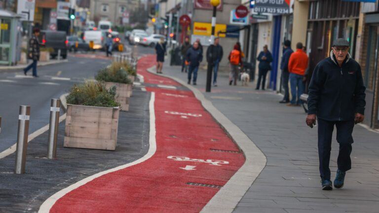 The locals destroy the 'optical illusion' bike path... but can YOU spot the problem?