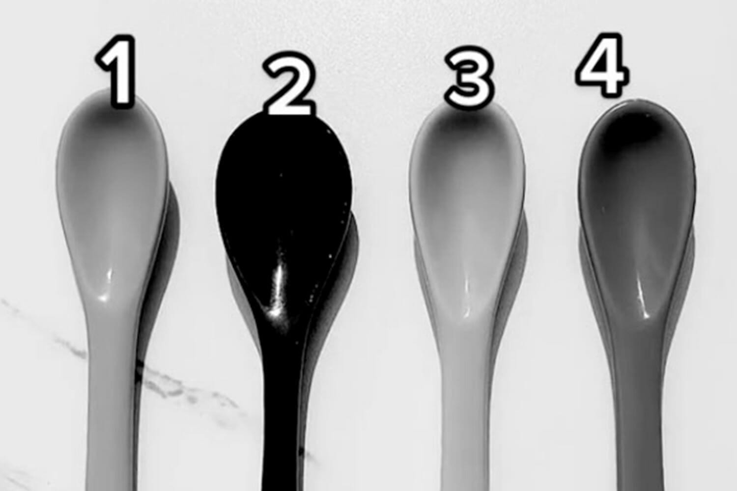 Can YOU spot the red spoon? Some solve intuition test in seconds... while others are left scratching their heads