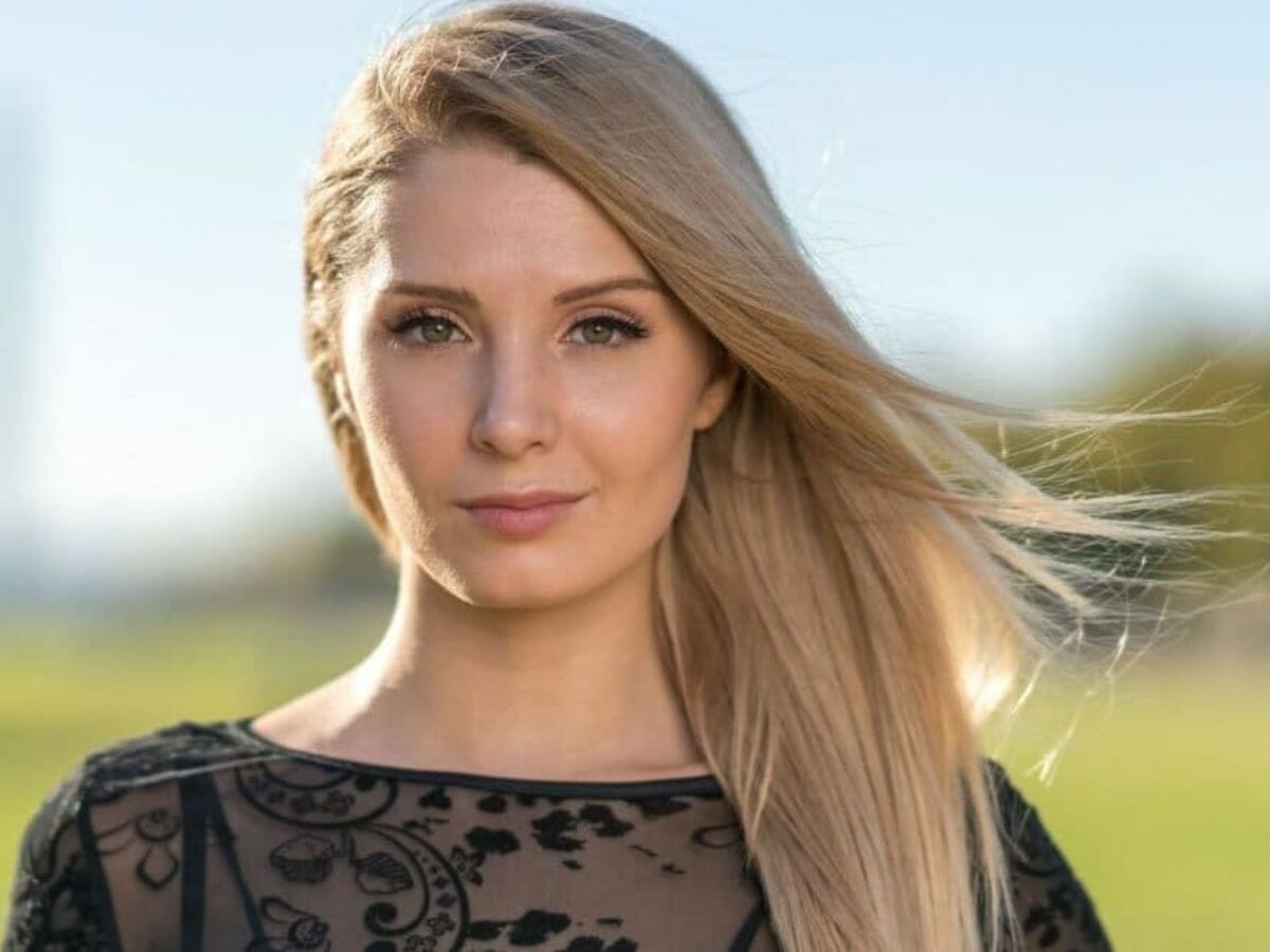 Who is Lauren Southern? Wiki