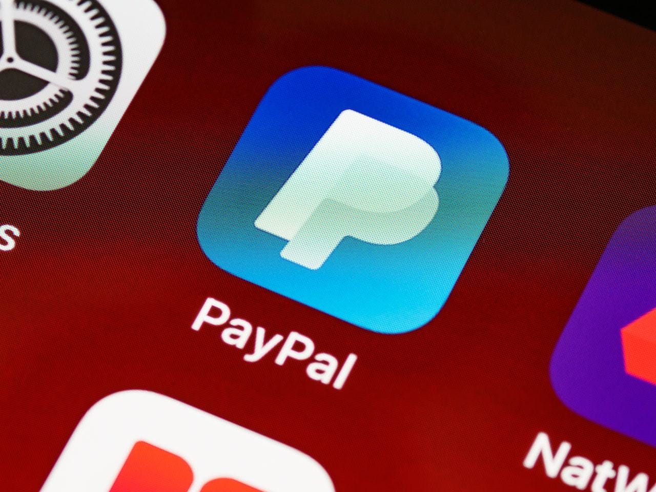 4 Things You Probably Didn't Know The PayPal App Can Do