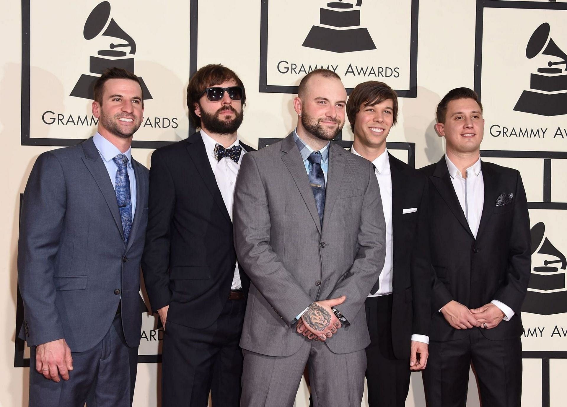 August Burns at the 2016 Grammy Awards (Image via Getty Images)