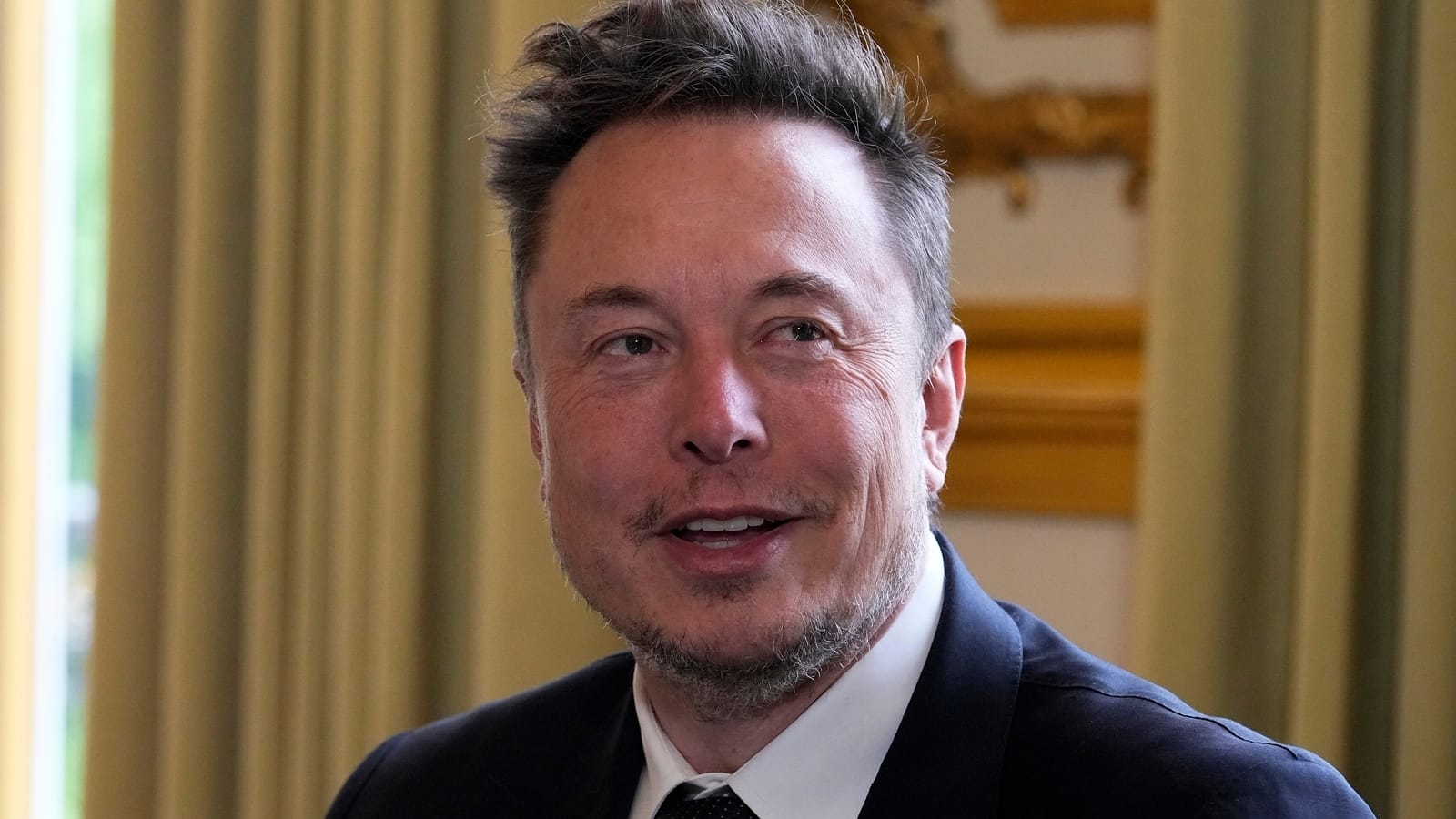 Elon Musk’s ‘life of a gamer’ meme on X goes crazy viral