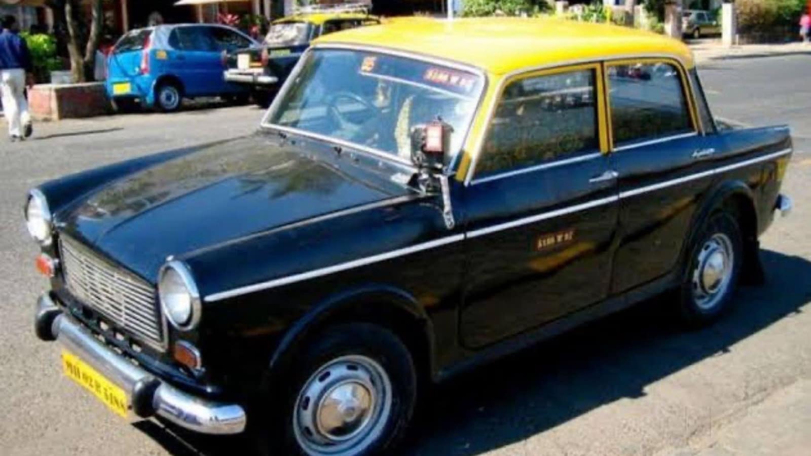 ‘Tons of memories’: Anand Mahindra’s nostalgic post as kaali peeli taxis bow out after 60 years