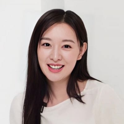 Kim Ji-won- Wiki, Age, Height, Net Worth, Boyfriend, Ethnicity