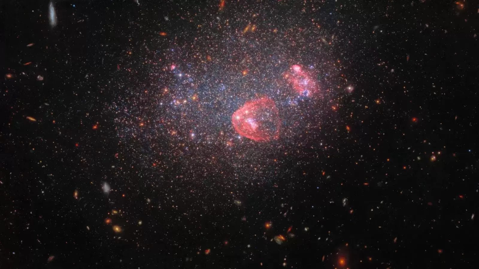 NASA shares 'celestial gift' for Christmas: Snap of ‘sparkling snow globe’ galaxy