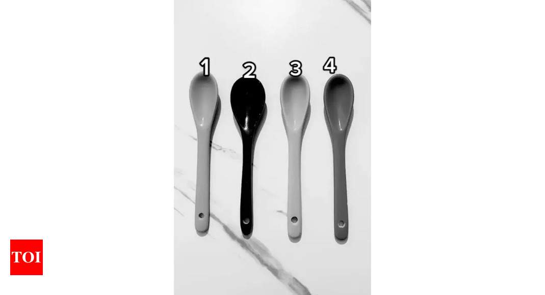 Optical Illusion: Challenge yourself and find which one of these spoons is red in colour |