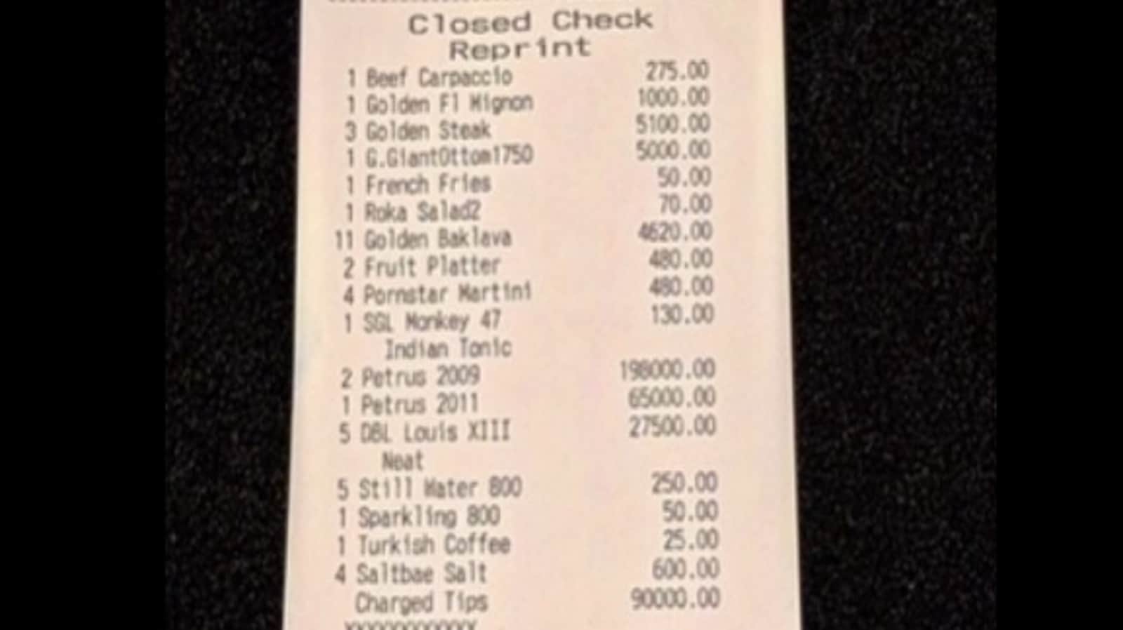 Diners pay over ₹20 lakh in tips at Salt Bae's Dubai restaurant, netizens baffled