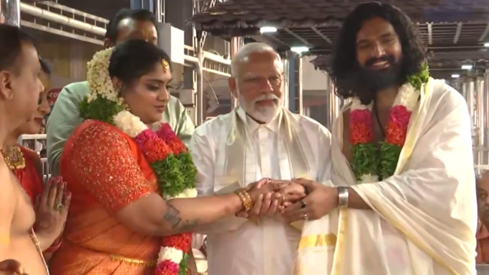 PM Modi visits Guruvayur Temple in Kerala’s Thrissur, blesses newlyweds