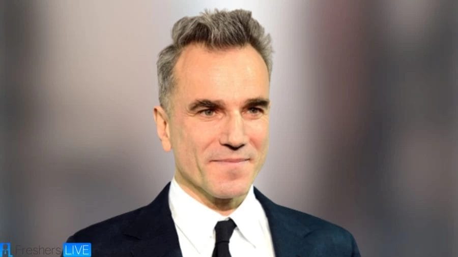 Daniel Day-Lewis Net Worth in 2023 How Rich is He Now?