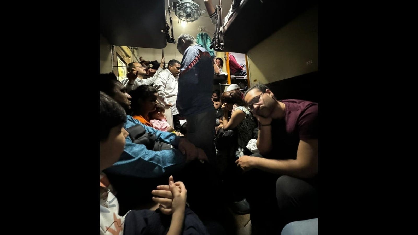 Passenger says ‘Railways have become a joke’, shares pic of crowded third AC coach of Chetak Express