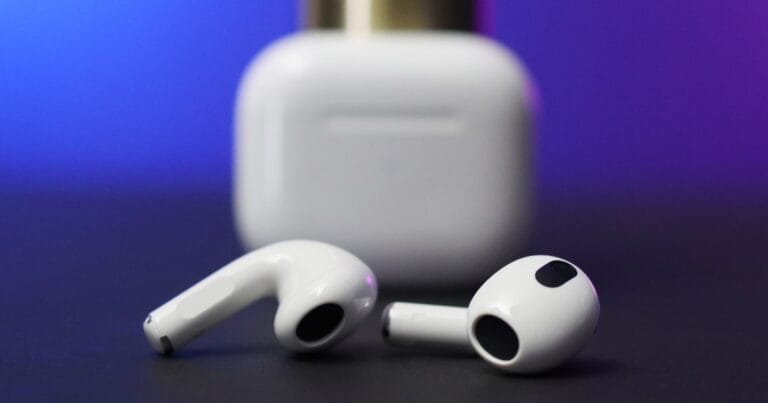 How to tell if your AirPods are fake. Yes, counterfeits are out there